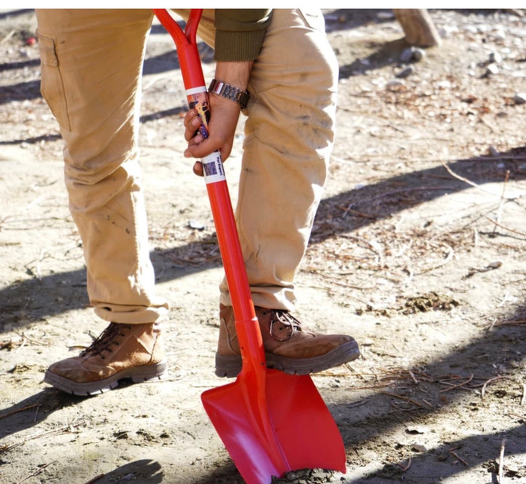 بیل ریشهزن مجیک کمپ Root Cutter نمای جانبی