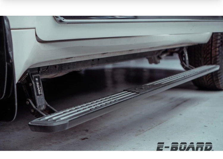 رکاب برقی T-Max E-Board لندکروز 200 نمای کامل