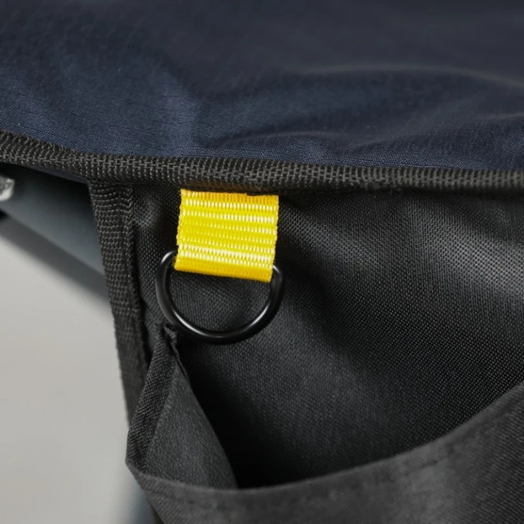 تخت تاشو کایوت Camping Bed در طبیعت